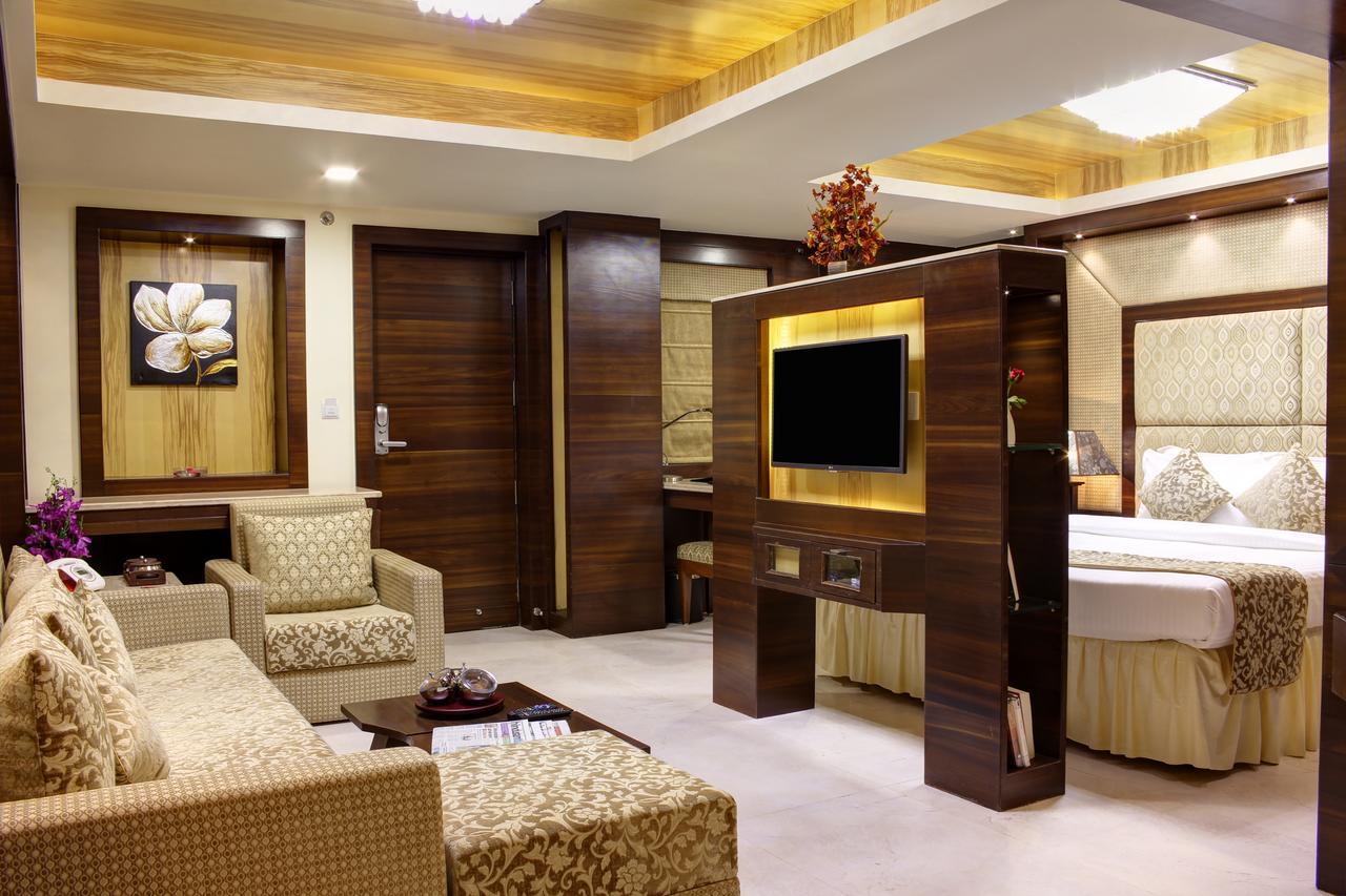 Hotel Golden Gate Indore Exterior foto